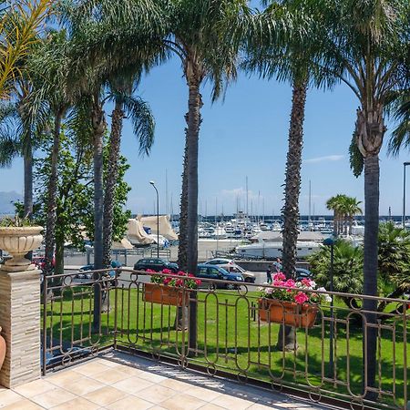 Casa Delle Zammare Fronte Mare Centro Storico Villa Riposto Eksteriør bilde