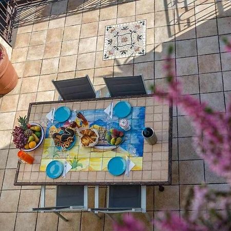 Casa Delle Zammare Fronte Mare Centro Storico Villa Riposto Eksteriør bilde