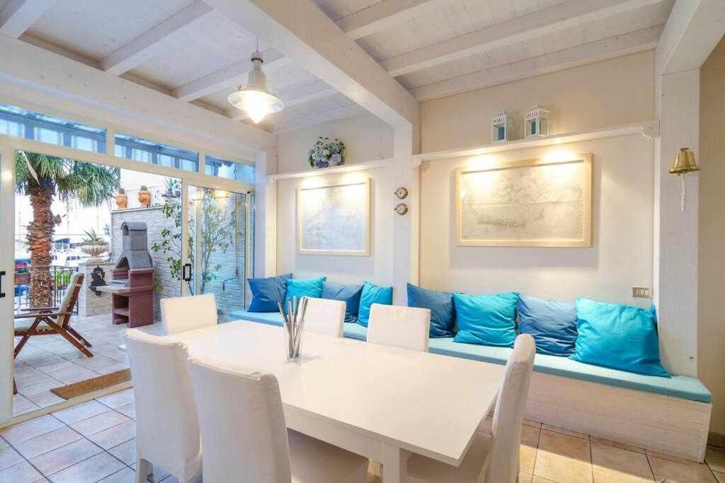Casa Delle Zammare Fronte Mare Centro Storico Villa Riposto Eksteriør bilde