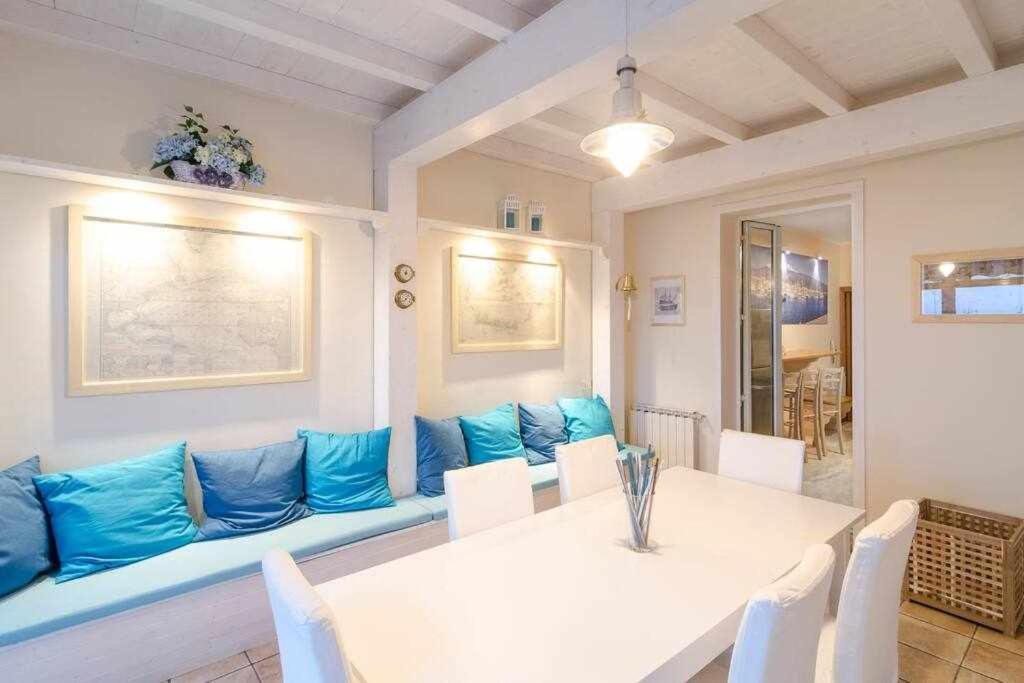 Casa Delle Zammare Fronte Mare Centro Storico Villa Riposto Eksteriør bilde