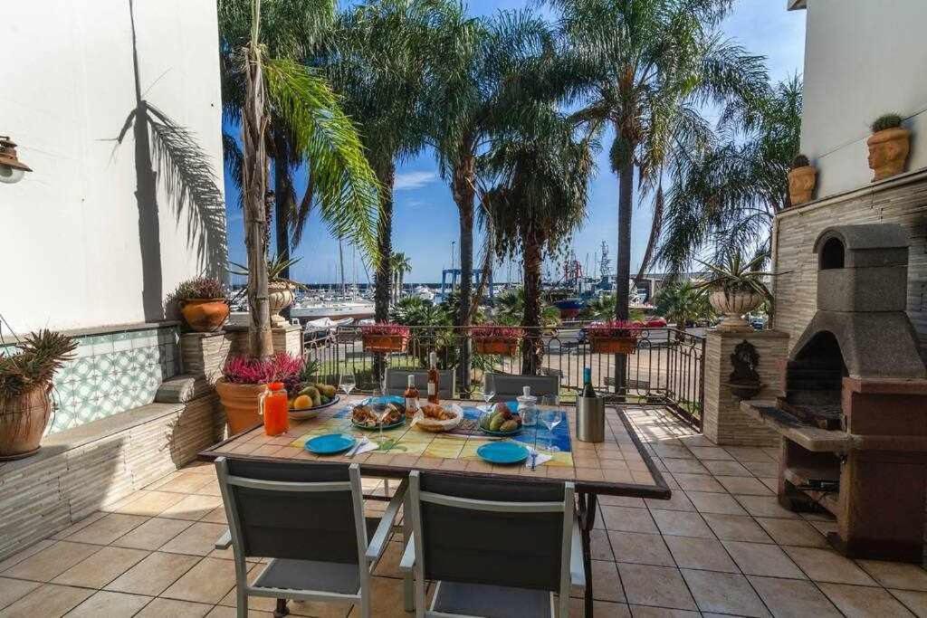 Casa Delle Zammare Fronte Mare Centro Storico Villa Riposto Eksteriør bilde
