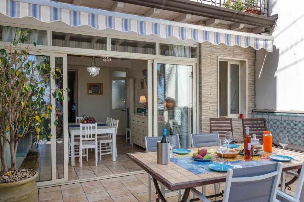 Casa Delle Zammare Fronte Mare Centro Storico Villa Riposto Eksteriør bilde