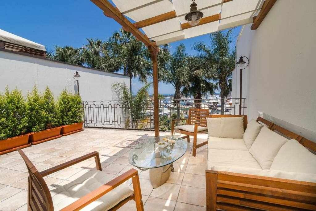 Casa Delle Zammare Fronte Mare Centro Storico Villa Riposto Eksteriør bilde